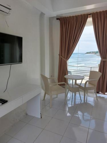 RRJ's BEACH RESORT, Oslob