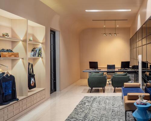 Foyer, The Reiz Suites, ARTOTEL Curated in Medan