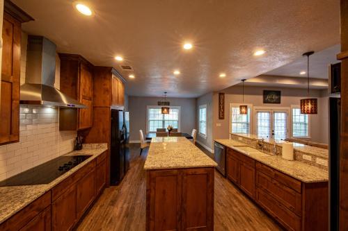 Lakeview Luxury in Canyon Lake, USA