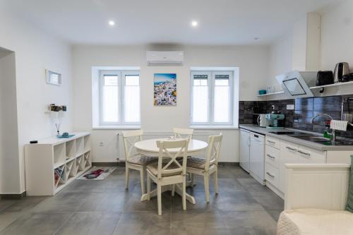 . MYKONOS APARTMAN