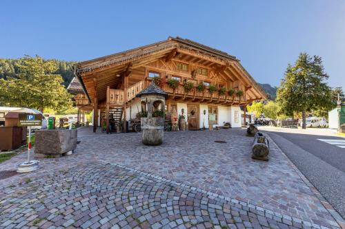 Appartamento Catinaccio Rosengarten Pozza di Fassa