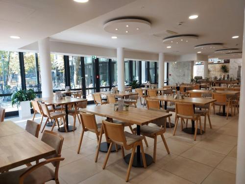 Étterem, Gartenhotel Altmannsdorf in 12. kerület - Meidling