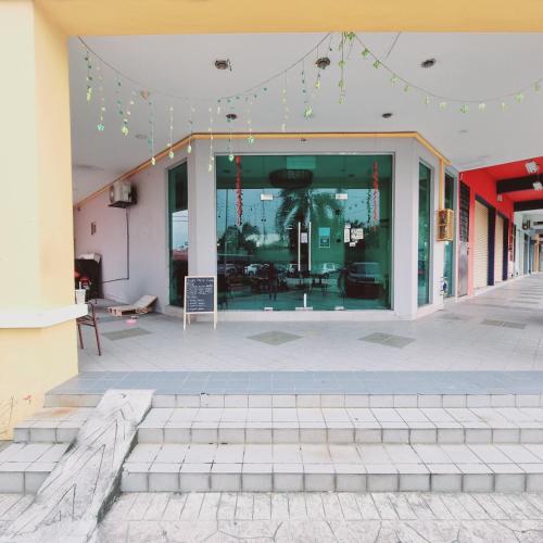 Sunrise Golden Hotel in Kajang