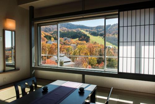 Japanese Style Room Mountain View-Saison Court - Non-Smoking