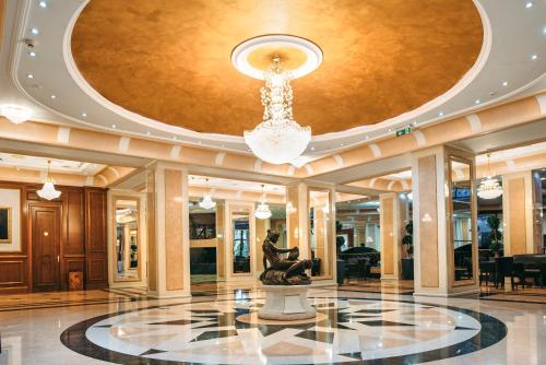 Lobby, A Hoteli - Hotel Izvor in Arandjelovac