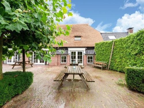 Gorgeous Farmhouse with Sauna in Noardburgum