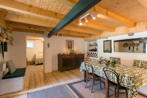 Rural villa Forest with private pool near Dubrovnik in Popovići