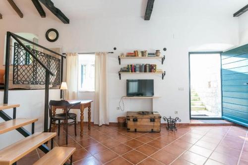 Rural villa Forest with private pool near Dubrovnik in Popovići