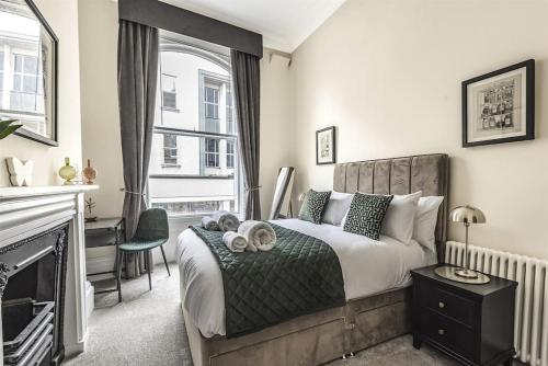Rowntree One - Stunning Apartment- Grade II listed