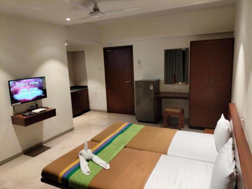 Hotel Sumanchandra Suites 