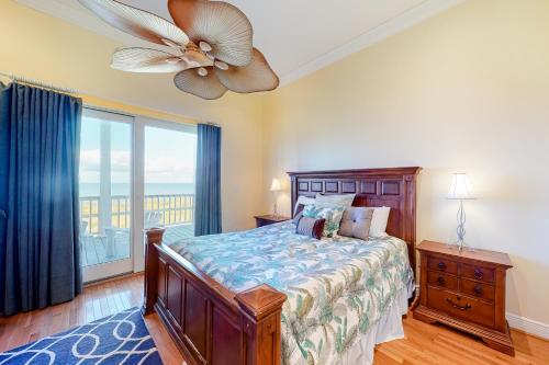 Ricky MOS Island Oasis in Dauphin Island, USA
