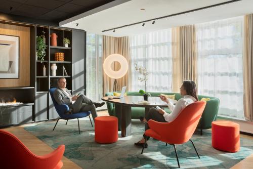 Novotel Suites Paris CDG Airport Villepinte - image 6