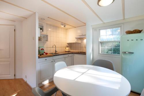 84, gelegen in het rustige & bosrijke Oisterwijk! Met privétuin, Oisterwijk (foto 4)