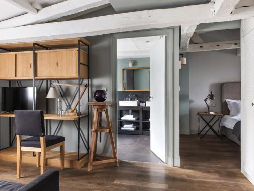 Newhotel Roblin - image 8