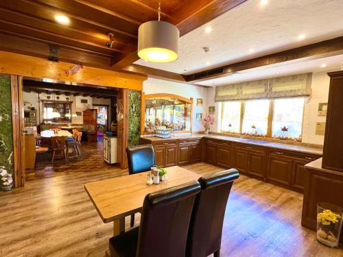 Hotel Bärenstüberl - image 8