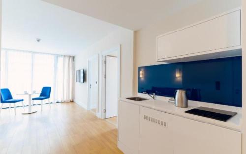 Konyha, Hotel Apartment in Orbi City in Batumi