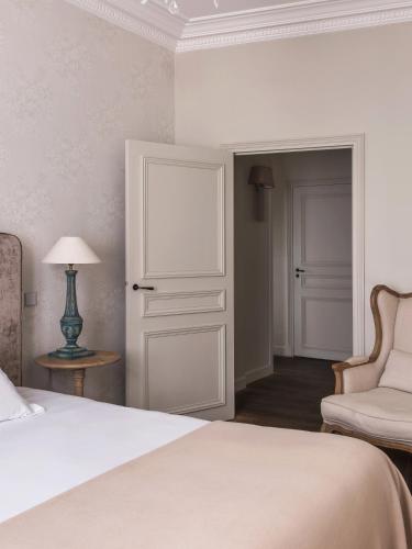 Newhotel Roblin - image 6