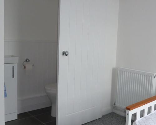 The Getaway - Modern 2 Bedroom Brixham Bungalow with sea peeps, Brixham (fotografie 6)