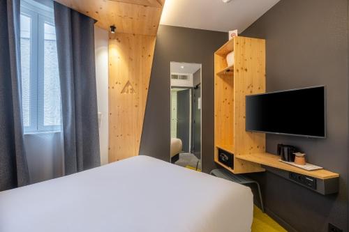 Urban Bivouac Hotel – Paris, TX