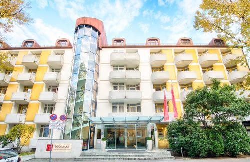 Leonardo Hotel & Residenz München 