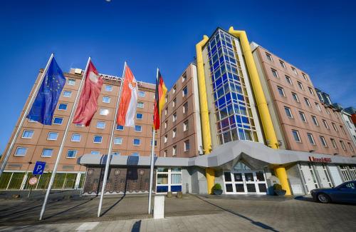 11 Best Hotels in Cologne, Germany