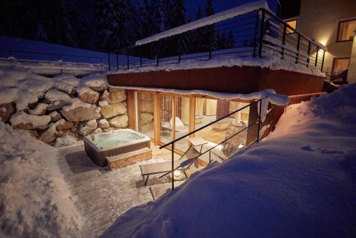 Natura Boutique Chalet Wellness SPA - image 14