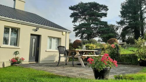 Farnaught Farmhouse Apartment, Lough Rynn, Mohill