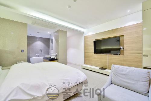 Golden Hotel Incheon