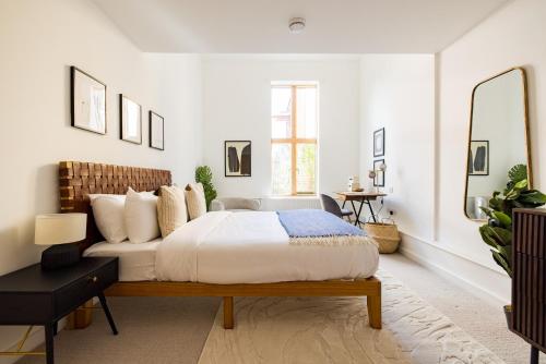 The Clapham Dream - Captivating 3BDR with Garden & Parking