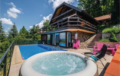  Amazing Home In Samobor With 3 Bedrooms, Wifi And Outdoor Swimming Pool in 10430 Samobor