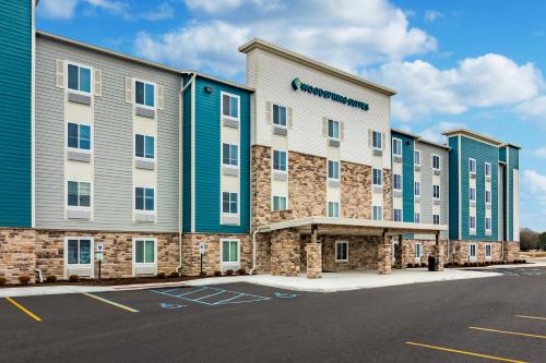 WoodSpring Suites Toledo Maumee - Hotel