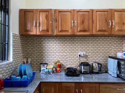 Beautiful home suitable for short and long stays.