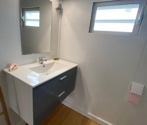 AZUR INDIGO, Gîtes titanse et spa (AZUR INDIGO, Gites titanse et spa) in Capesterre-de-Marie-Galante