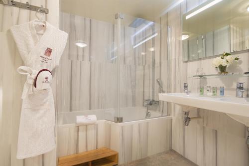 Hôtel de Varenne - image 2