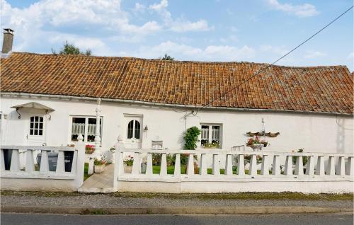 2 Bedroom Lovely Home In Longvilliers gîte à louer Longvilliers
