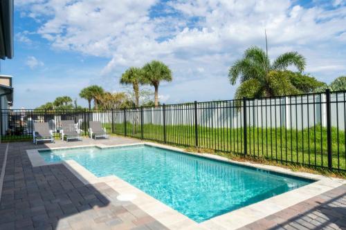 Wonderful 8Bd7BA Melbourne Beach w Pool Dock & Beach in Melbourne Beach, USA