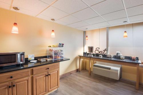 Best Western Inn - image 2