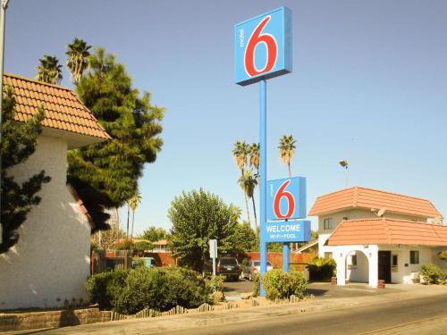 Motel 6-Fresno, CA