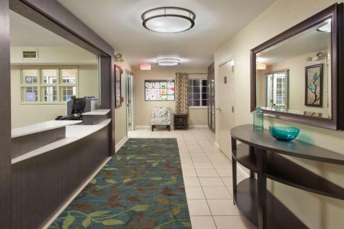 Sonesta Simply Suites Atlanta Gwinnett Place