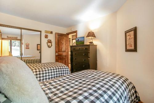 125 Ridgepoint Townhomes Townhouse - image 12