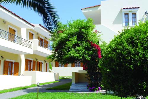 정원, Le Due Sorelle in 스필리아 (톨로폰)