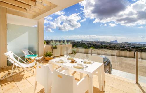  Stunning home in BENISSA with 3 Bedrooms, WiFi and Swimming pool in 03720 Benissa