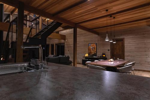 Hygge Chalet Hakuba - image 4