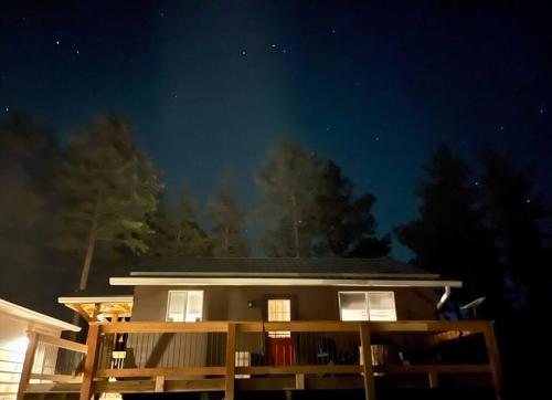 Mountain Getaway - Dark Sky Views - The Fossil Lodge in Florissant, USA