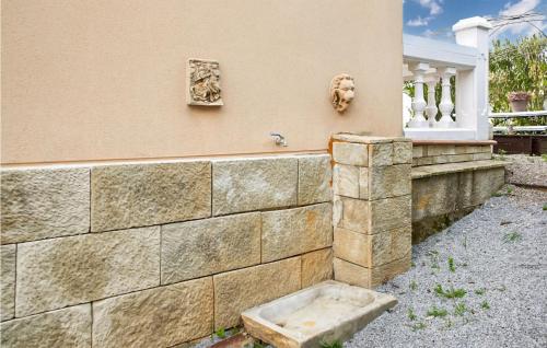  Awesome home in Palau-solità i Plegama with WiFi and 3 Bedrooms in Palau-Solità i Plegamans