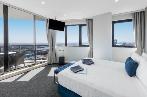 Meriton Suites Kent Street, Sydney