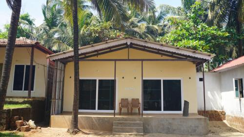 Trippr Gokarna - Beach Hostel in Gokarna