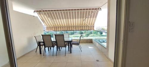 バルコニー/テラス, Sitrin apartment Leonardo Hotel Area Ashdod in アシュドッド