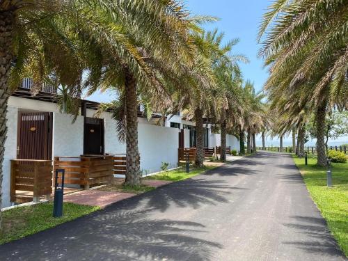 The Louts Villa