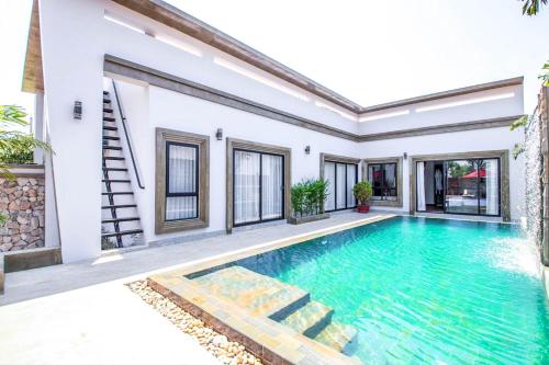 Villa VATEY